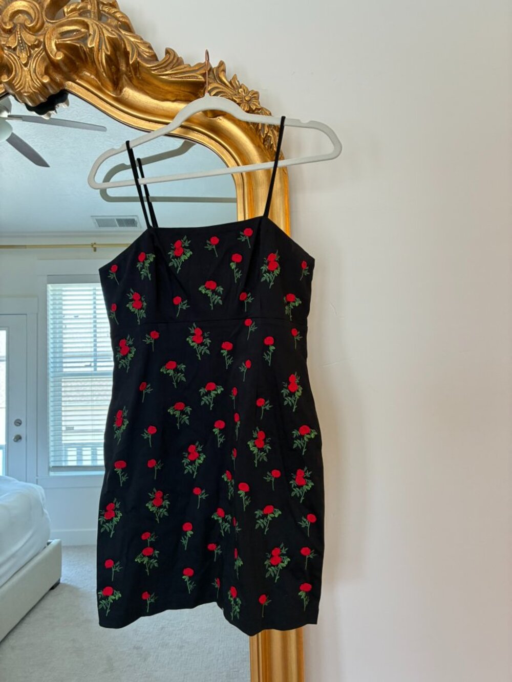 Maeve Anthropologie Black Red Rose Embroidered Mini Dress Size 6